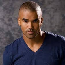 How tall is Shemar Moore?